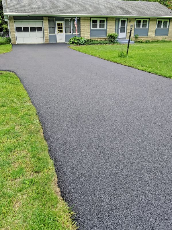 Residential Asphalt Paving